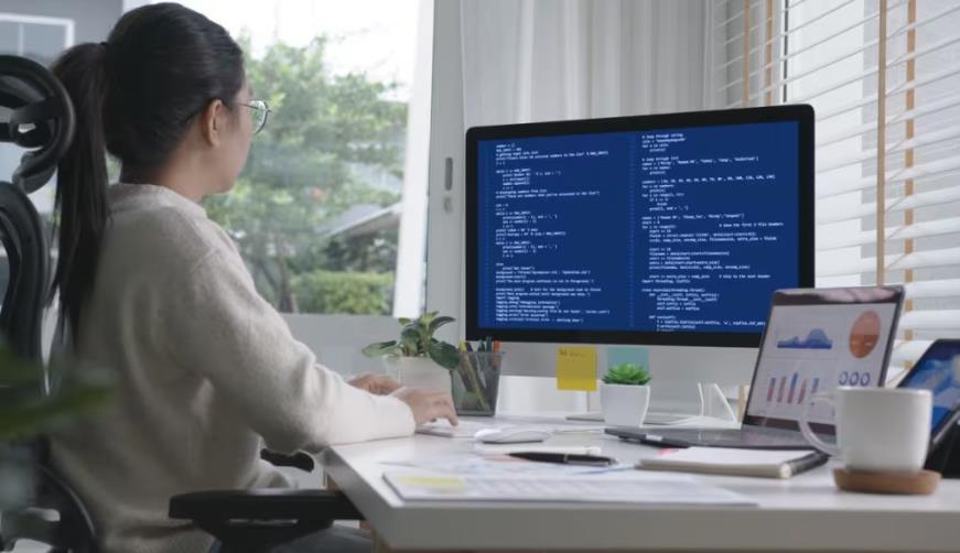 溪湖区企业数字化解决方案：机器学习赋能商业模式升级的核心路径